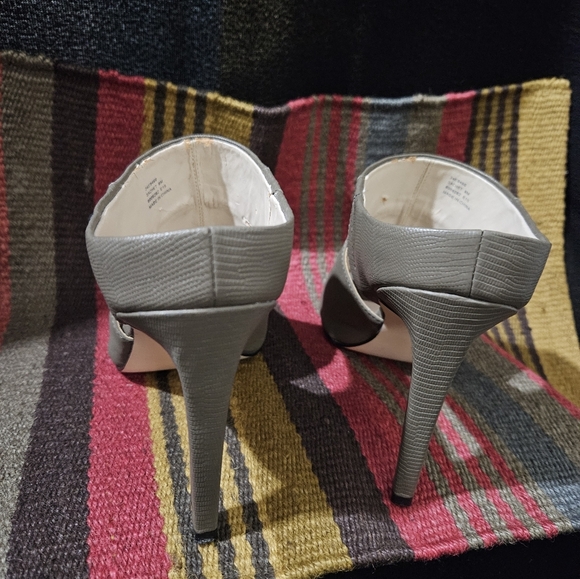 Calvin Klein Women Sage Shoes-Size 8M - Picture 4 of 9